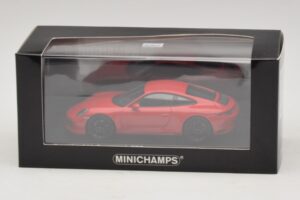 Porsche 911 991.2 Carrera 4 GTS Roșu Minichamps 1:43 410067320 Metal - imaginea 5 din 5