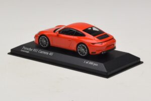Porsche 911 991.2 Carrera 4S Portocaliu Minichamps 1:43 410067241 Metal - imaginea 3 din 5