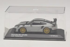 Porsche 911 991.2 GT2 RS Weissach Package Chalk Minichamps 1:43 410067220 Metal - imaginea 4 din 5