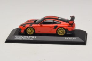 Porsche 911 991.2 GT2 RS Weissach Package Portocaliu Minichamps 1:43 410067224 Metal