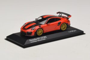 Porsche 911 991.2 GT2 RS Weissach Package Portocaliu Minichamps 1:43 410067224 Metal - imaginea 2 din 5