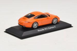 Porsche 911 991 Carrera S Portocaliu Maxichamps 1:43 940060221 Metal - imaginea 2 din 5