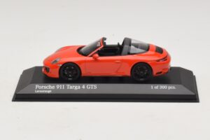 Porsche 911 991 Targa 4 GTS Portocaliu Minichamps 1:43 410067341 Metal