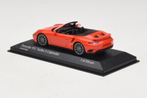 Porsche 911 991 Turbo S Cabriolet Portocaliu Minichamps 1:43 410067181 Metal - imaginea 3 din 5