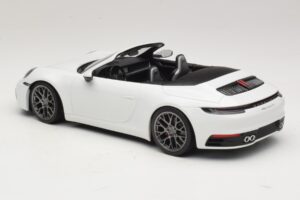 Porsche 911 992 Carrera 4S Cabriolet Alb Minichamps 1:18 155067330 Metal - imaginea 5 din 6
