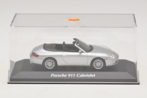 Porsche 911 996 Cabriolet Argintiu Maxichamps 1:43 940061031 Metal - imaginea 4 din 5