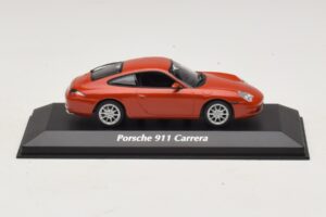 Porsche 911 996 Carrera Orange Metallic Maxichamps 1:43 Porsche 911 996 Carrera Orange Metallic Maxichamps 1:43 940061021 Metal
