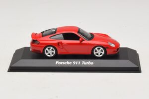 Porsche 911 996 Turbo Roșu Maxichamps 1:43 940069300 Metal