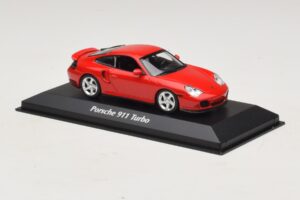 Porsche 911 996 Turbo Roșu Maxichamps 1:43 940069300 Metal - imaginea 3 din 5