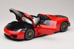 Porsche 918 Spyder Weissach Package Guards Red AUTOart 1:12 12122 Metal - imaginea 2 din 8