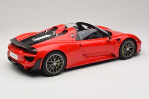 Porsche 918 Spyder Weissach Package Guards Red AUTOart 1:12 12122 Metal - imaginea 3 din 8