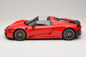 Porsche 918 Spyder Weissach Package Guards Red AUTOart 1:12 12122 Metal - imaginea 4 din 8