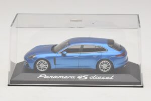 Porsche Panamera 971 4S Diesel Albastru Metalizat Minichamps 1:43 WAP0207600H Metal - imaginea 4 din 5
