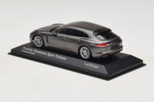 Porsche Panamera 971 Sport Turismo 4S Gri Minichamps 1:43 410066111 Metal - imaginea 3 din 5