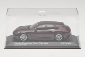 Porsche Panamera 971 Sport Turismo 4S Roșu Minichamps 1:43 410066110 Metal - imaginea 4 din 5