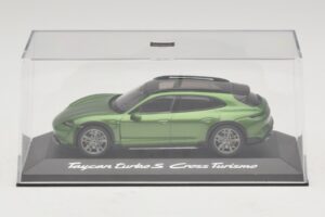 Porsche Taycan Turbo S Cross Turismo Verde Minichamps 1:43 WAP0207830M003 Metal - imaginea 4 din 5