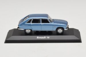 Renault 16 Albastru Deschis Metalizat Maxichamps 1:43 Renault 16 Albastru Deschis Metalizat Maxichamps 1:43 940113100 Metal