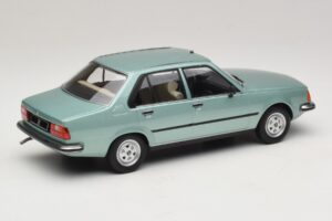 Renault 18 Verde Deschis MCG 1:18 MCG18596 Metal - imaginea 2 din 6