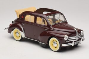 Renault 4CV Castaniu Solido 1:18 8048 Metal - imaginea 4 din 6