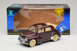 Renault 4CV Castaniu Solido 1:18 8048 Metal - imaginea 6 din 6