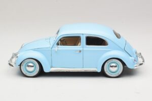 Volkswagen Beetle Albastru Bburago 1:18 3381 Metal - imaginea 4 din 8