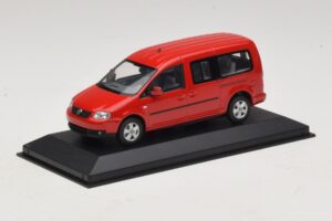 Volkswagen Caddy 2K Bus Roșu Minichamps 1:43 CADDY009 Metal - imaginea 2 din 5
