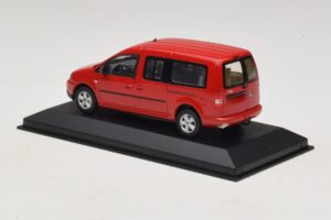 Volkswagen Caddy 2K Bus Roșu Minichamps 1:43 CADDY009 Metal - imaginea 3 din 5