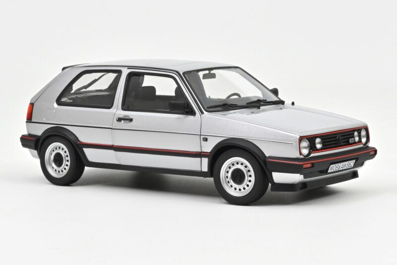 Volkswagen Golf GTI Mk2 Diamond Silver Norev 1:18 Volkswagen Golf GTI Mk2 Diamond Silver Norev 1:18 188584 Metal