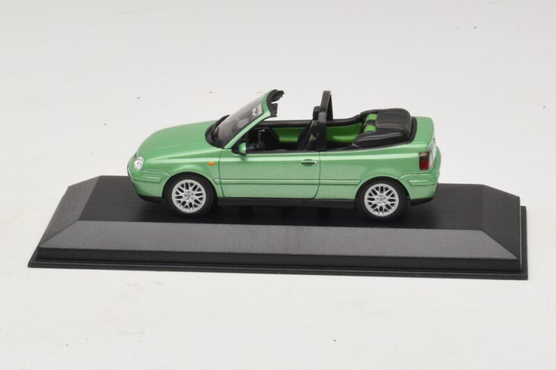 Volkswagen Golf Mk4 Cabriolet Verde Metalizat Minichamps 1:43 430058335 Metal