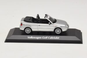 Volkswagen Golf Mk4 Cabriolet Argintiu Maxichamps 1:43 940058331 Metal