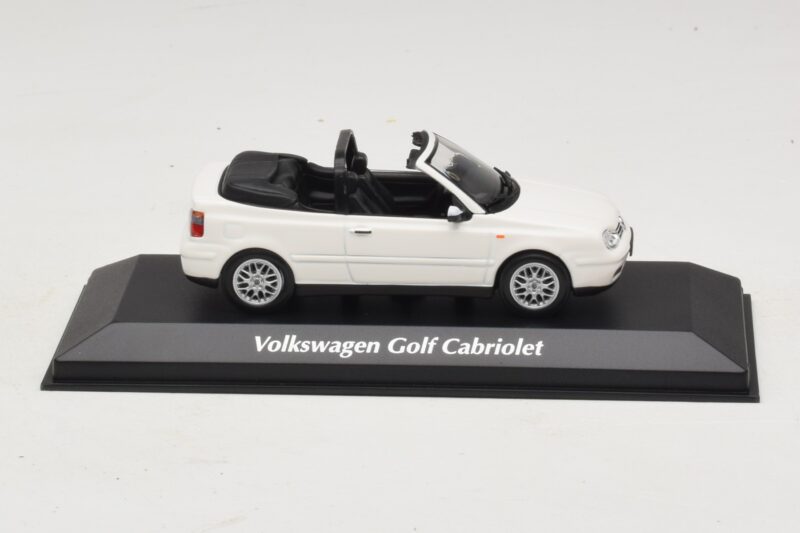 Volkswagen Golf Mk4 Cabriolet Alb Maxichamps 1:43 940058330 Metal