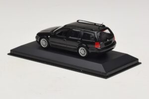 Volkswagen Golf Mk4 Variant Sport Highline BBS Edition Negru Minichamps 1:43 GOLF008 Metal - imaginea 3 din 5