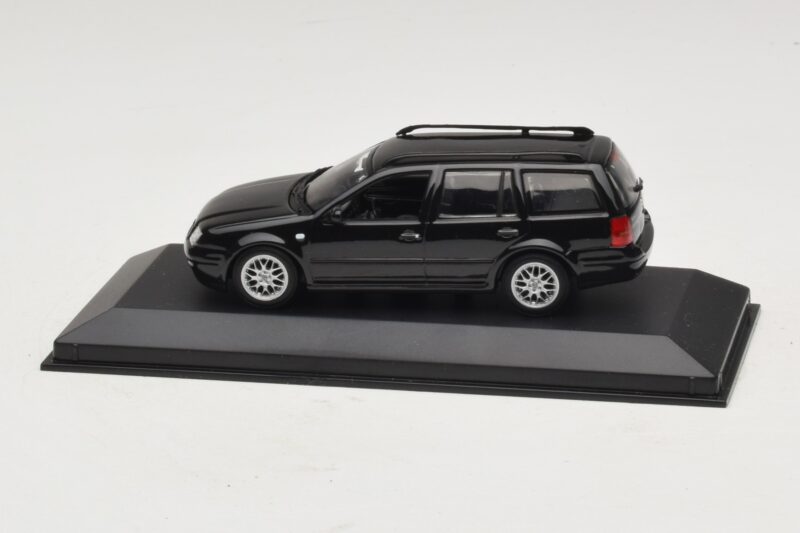 Volkswagen Golf Mk4 Variant Sport Highline BBS Edition Negru Cutie De Înlocuire Minichamps 1:43 GOLF008-R1 Metal