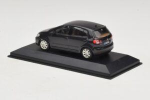 Volkswagen Golf Plus Mk5 Negru Minichamps 1:43 GOLF007 Metal - imaginea 3 din 5