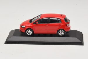 Volkswagen Golf Plus Mk5 Tornado Red Cutie De Înlocuire Minichamps 1:43 Volkswagen Golf Plus Mk5 Tornado Red Cutie De Înlocuire Minichamps 1:43 821911110-R1 Metal