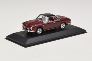 Volkswagen Karmann Ghia Roșu Cu Acoperiș Negru Minichamps 1:43 GHIA002 Metal - imaginea 2 din 5