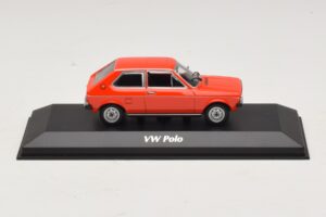 Volkswagen Polo Mk1 Roșu Maxichamps 1:43 940050500 Metal