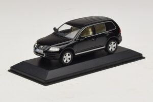 Volkswagen Touareg 7L Negru Minichamps 1:43 TOUAREG002 Metal - imaginea 2 din 5