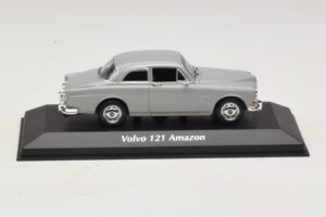 Volvo 121 Amazon Gri Maxichamps 1:43 940171000 Metal