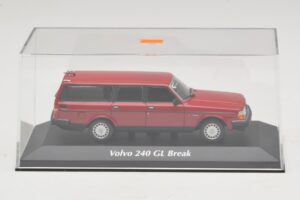 Volvo 240 GL Break Roșu Maxichamps 1:43 940171410 Metal - imaginea 5 din 5