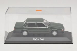 Volvo 740 Verde Închis Maxichamps 1:43 940171700 Metal - imaginea 4 din 5